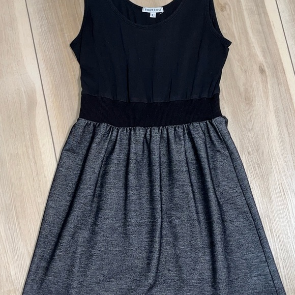 "Velvet Torch" dress - Picture 1 of 4